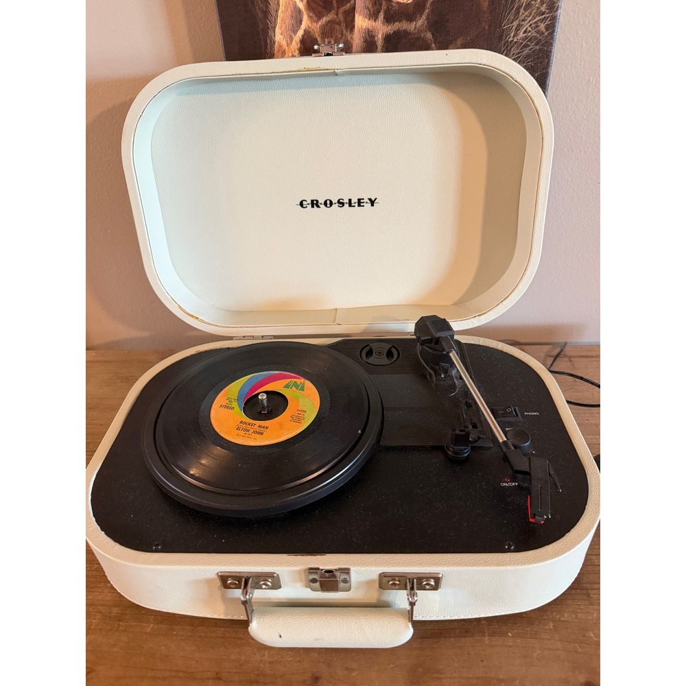 Crosley Cruiser Deluxe Bluetooth Suitcase Record Player Turntable Cream CR8005F